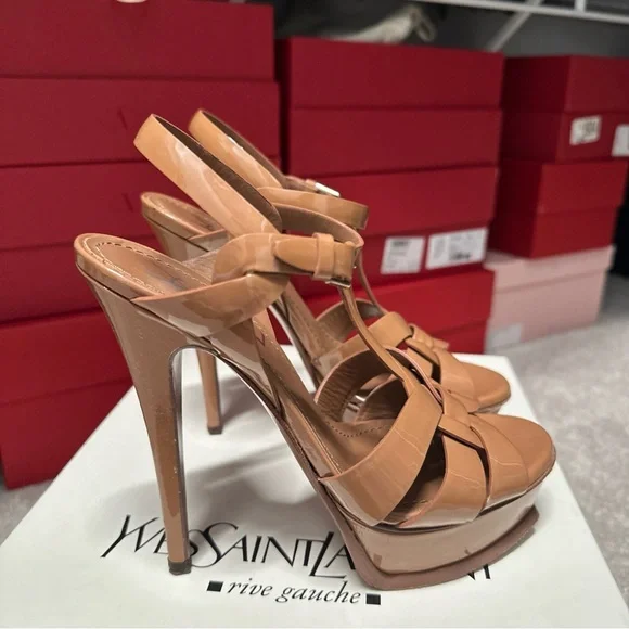 YSL Yves Saint Laurent Tribute Patent T-Strap Platform Sandal Size 35.5 (EU) - Picture 4 of 16
